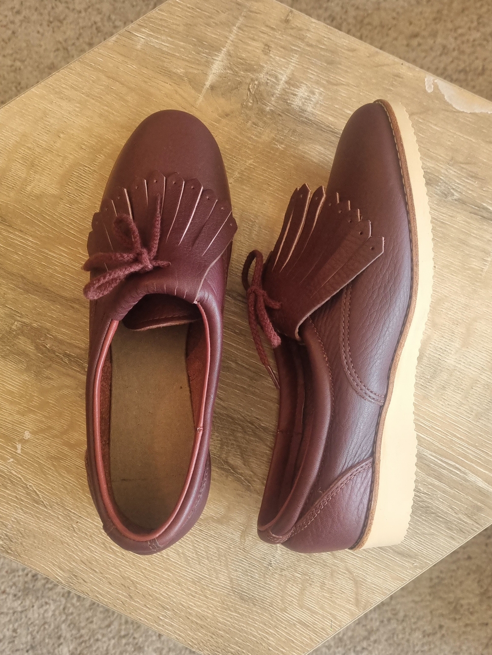 Fringe Lace-Up leather loafers mocassins oxfords in Burgundy